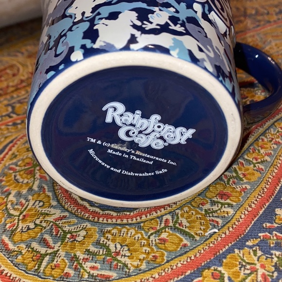 Perfect condition Rainforest Cafe coffee mug with raised lettering. - Picture 3 of 5